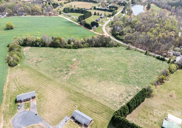 2nd image of 1727 Boggs Rd, Claremont, NC 28610 | MLS# 4392018