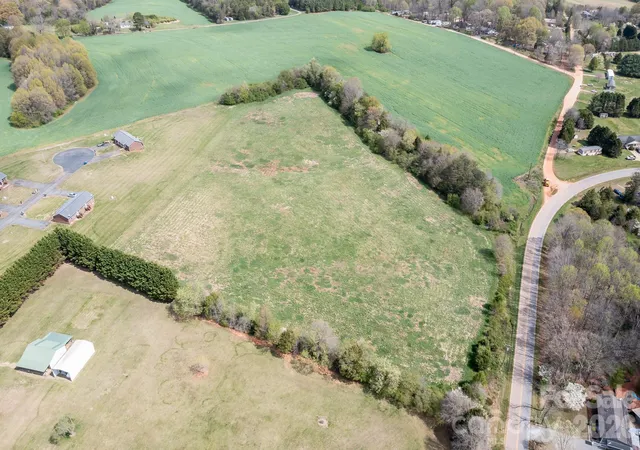 3rd image of 1727 Boggs Rd, Claremont, NC 28610 | MLS# 4392018