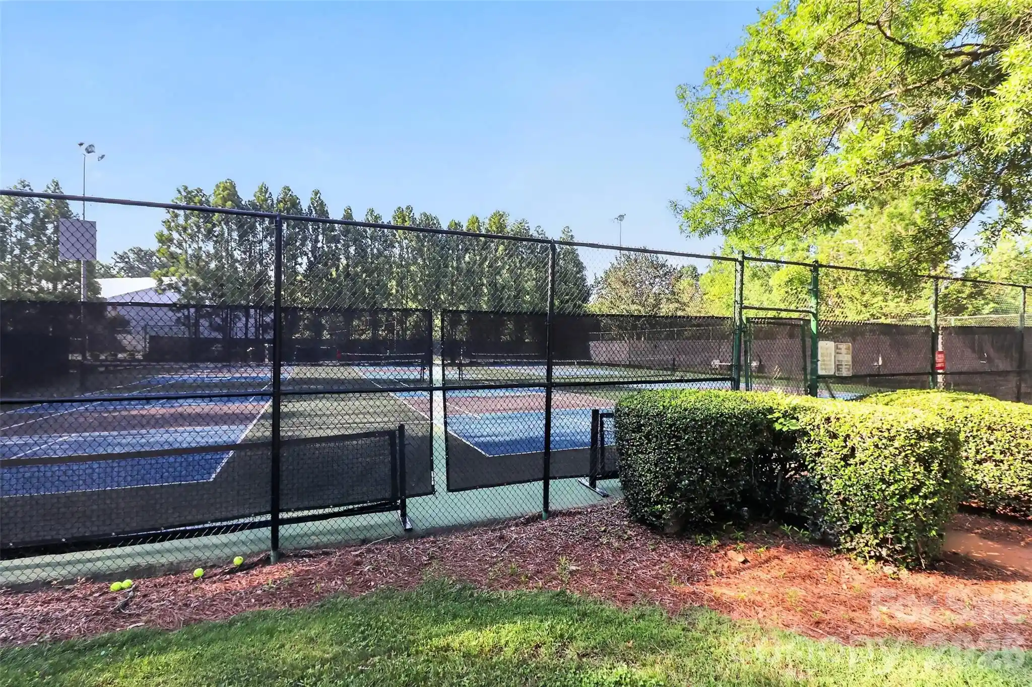 Listing Photo 33 - Condo for sale in 1906 Meadowlark Ln located at 1906 Meadowlark Ln, Charlotte, NC 28210 - Unit #15