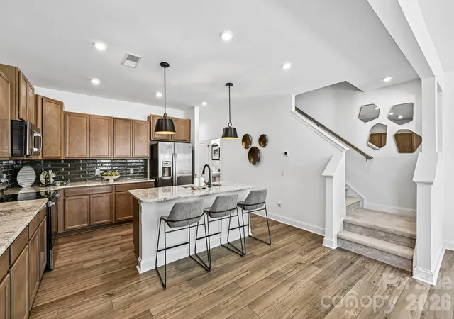image of 7567 Ethora Wy, Charlotte, NC 28216 | MLS# 4392026