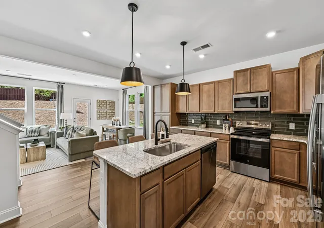 image of 7567 Ethora Wy, Charlotte, NC 28216 | MLS# 4392026