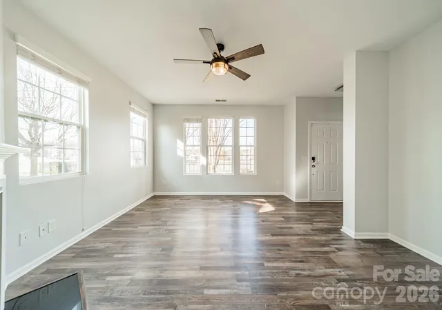 5th image of 18426 W Catawba Ave, Cornelius, NC 28031 | MLS# 4392040