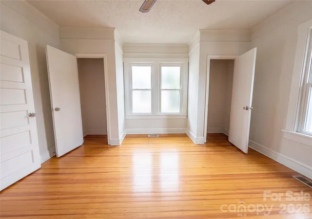 Photo 3 of Single family home for sale at 435 16th Street, Cramerton, NC 28032 | MLS# 4392054 | Listing updated on 2026-10-01