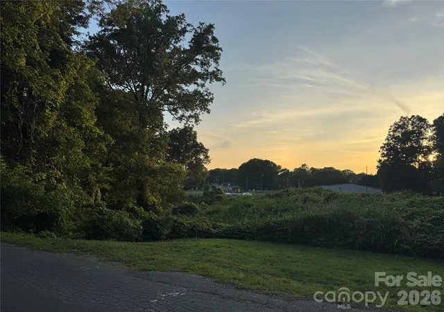 2nd image of 400 Boone Ave #30, Kannapolis, NC 28081 | MLS# 4392069