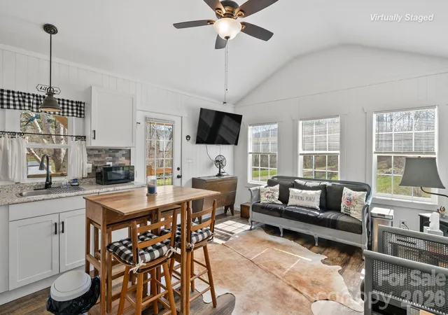 Homes for sale in Balsam Grove, NC | 46 S Kimiko Ln, Balsam Grove, NC 28708 | MLS# 4392076