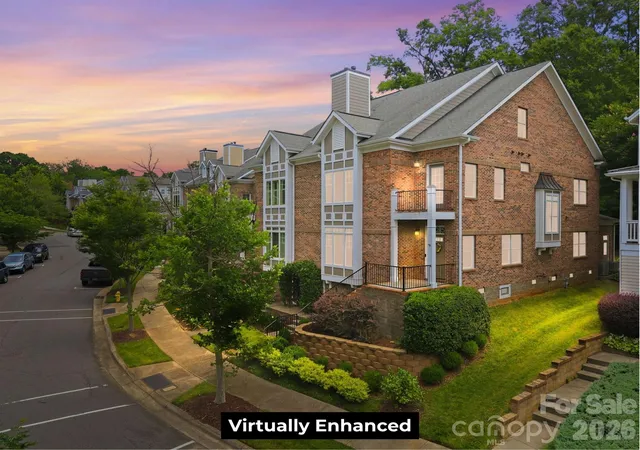 1st image of 425 Spring St, Davidson, NC 28036 | MLS# 4392088