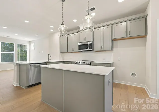 Photo 1 of Townhouse for sale at 3956 Craig Ave, Charlotte, NC 28211 | MLS# 4392092 | Listing updated on 2026-10-26