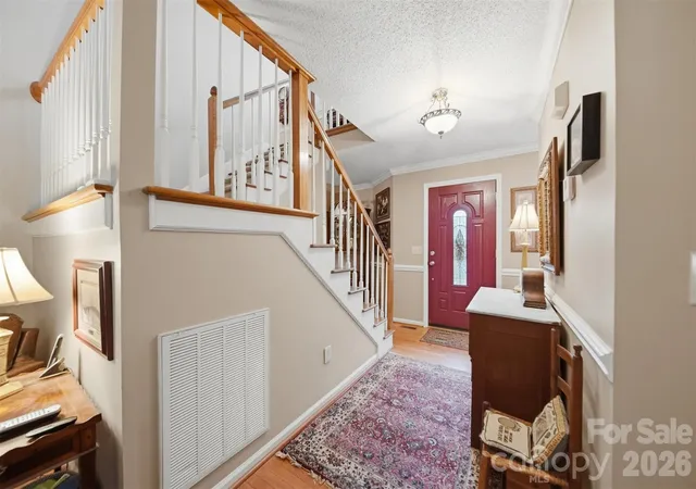 4th image of 5666 Gold Creek Bay Dr, Hickory, NC 28601 | MLS# 4392096