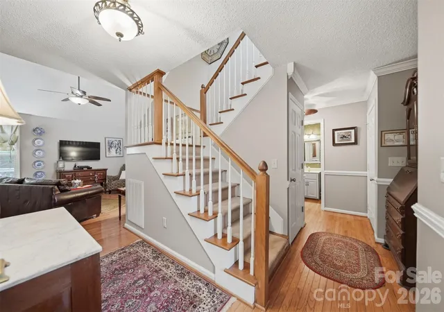 5th image of 5666 Gold Creek Bay Dr, Hickory, NC 28601 | MLS# 4392096