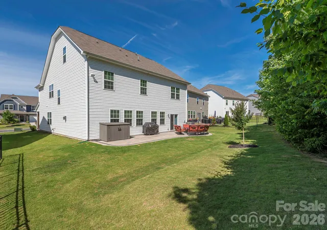 Photo 3 of Single family home for sale at 388 Kennerly Ctr Dr, Mooresville, NC 28115 | MLS# 4392163 | Listing updated on 2026-07-30