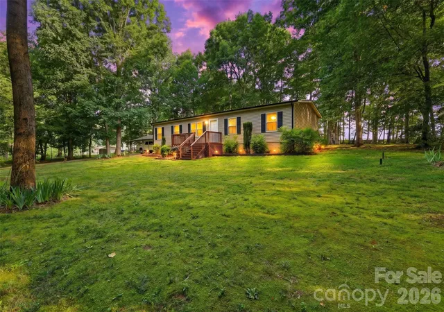 Homes for sale in Taylorsville, NC | 975 Jay Burke Rd, Taylorsville, NC 28681 | MLS# 4392183