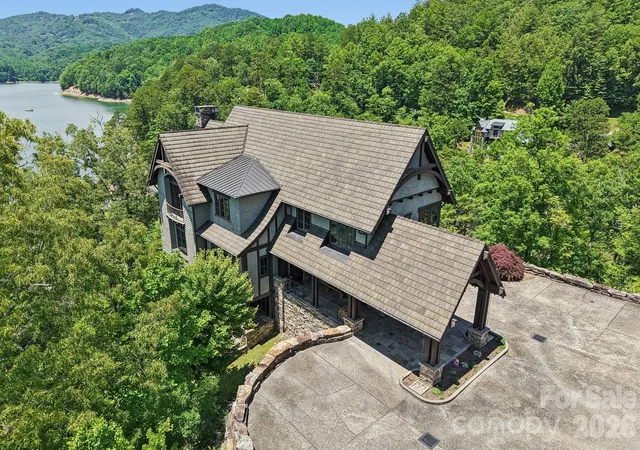 Homes for sale in Bryson City, NC | 410 Lakewood Dr, Bryson City, NC 28713 | MLS# 4392234