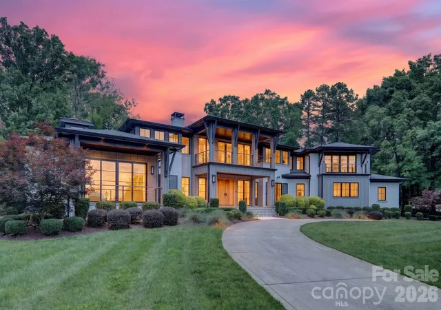 Photo 1 of Single family home for sale at 19053 Double Eagle Dr, Cornelius, NC 28031 | MLS# 4392235 | Listing updated on 2026-08-16
