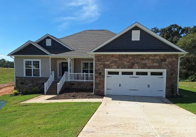 Photo 1 of Single family home for sale at 5143 Colchester Ct #72, Catawba, NC 28609 | MLS# 4392247 | Listing updated on 2026-10-06
