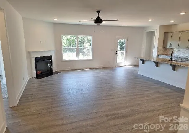 Photo 4 of Single family home for sale at 5143 Colchester Ct #72, Catawba, NC 28609 | MLS# 4392247 | Listing updated on 2026-10-06