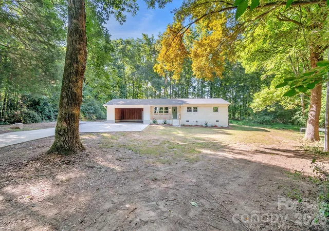 Photo 2 of Single family home for sale at 2177 Thornwell Rd, Lancaster, SC 29720 | MLS# 4392268 | Listing updated on 2026-08-30