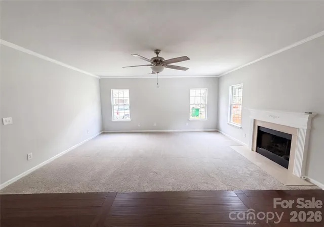 Photo 2 of Single family home for sale at 4024 Fifendrum Ln, Charlotte, NC 28216 | MLS# 4392269 | Listing updated on 2026-10-01
