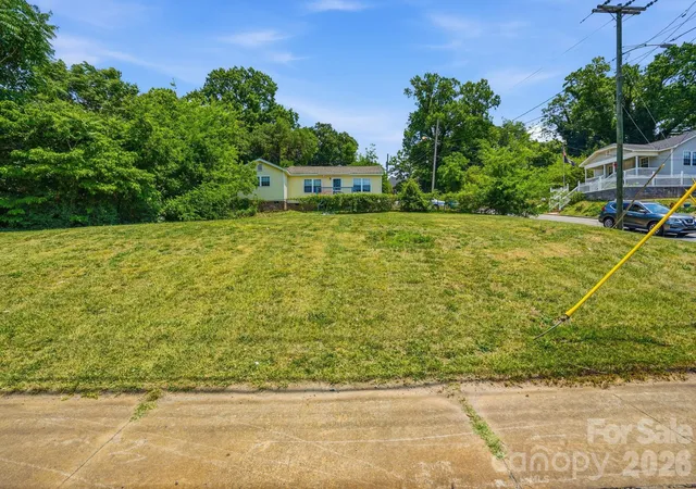 Homes for sale in Gastonia, NC | 412 W Davidson Ave, Gastonia, NC 28052 | MLS# 4392299