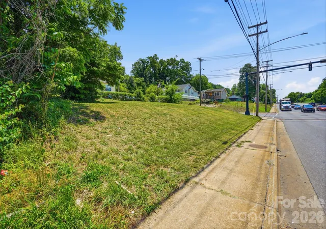 Homes for sale in Gastonia, NC | 412 W Davidson Ave, Gastonia, NC 28052 | MLS# 4392299