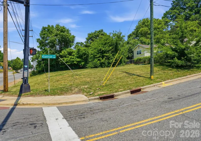 Homes for sale in Gastonia, NC | 412 W Davidson Ave, Gastonia, NC 28052 | MLS# 4392299