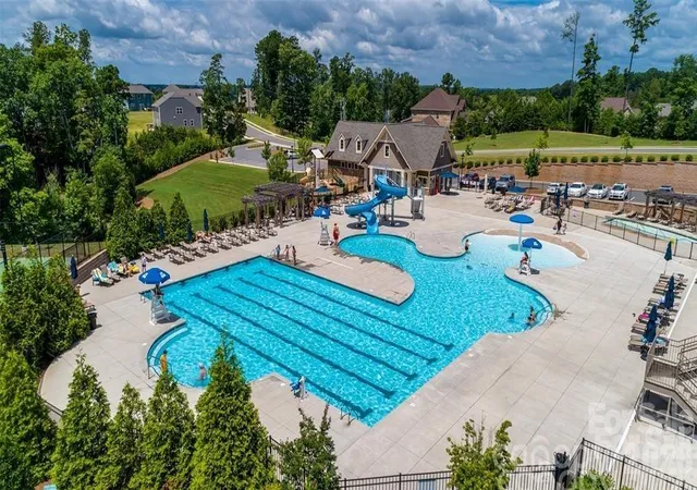 Photo 48 of Single family home for sale at 9609 Spurwig Ct, Charlotte, NC 28278 | MLS# 4392336 | Listing updated on 2026-09-07