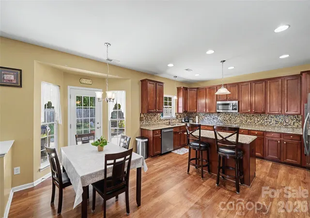 Photo 4 of Single family home for sale at 13309 Rebecca Run Dr, Charlotte, NC 28269 | MLS# 4392338 | Listing updated on 2026-10-29