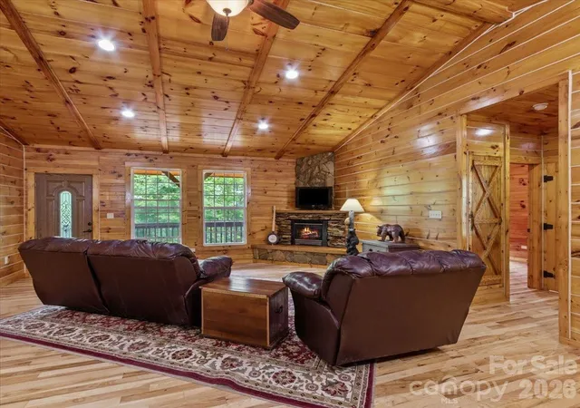 Homes for sale in Green Mountain, NC | 439 Upper Pig Pen Rd, Green Mountain, NC 28740 | MLS# 4392353