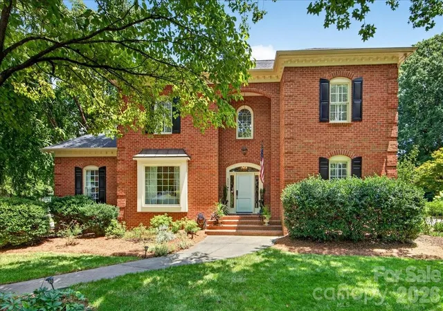 2nd image of 3601 Castellaine Dr, Charlotte, NC 28226 | MLS# 4392373