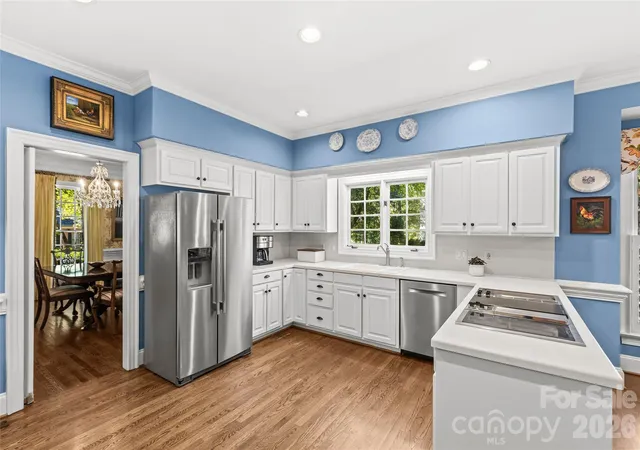 Photo 3 of Single family home for sale at 3601 Castellaine Dr, Charlotte, NC 28226 | MLS# 4392373 | Listing updated on 2026-10-23
