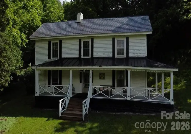 Photo 4 of Single family home for sale at 1327 Nc 80 Hwy, Bakersville, NC 28705 | MLS# 4392395 | Listing updated on 2026-09-05