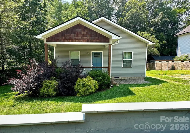 Single family home for sale at 330 Old County Home Rd, Asheville, NC 28806 | MLS# 4392408