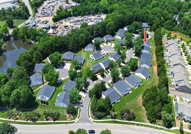 Photo 33 of Townhouse for sale at 5422 Harris Cvs Dr, Charlotte, NC 28269 | MLS# 4392419 | Listing updated on 2026-07-26