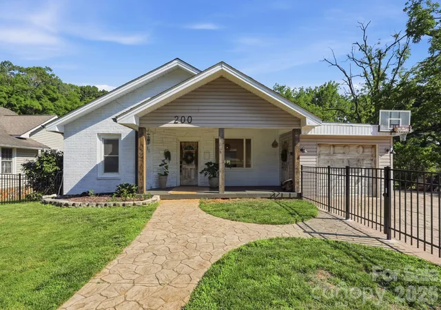 Homes for sale in Statesville, NC | 200 Feimster St, Statesville, NC 28677 | MLS# 4392448
