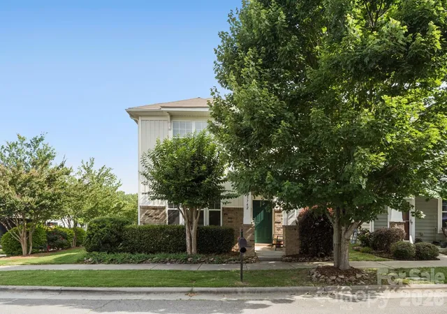 Homes for sale in Huntersville, NC | 13742 Bonnerby Ct, Huntersville, NC 28078 | MLS# 4392463