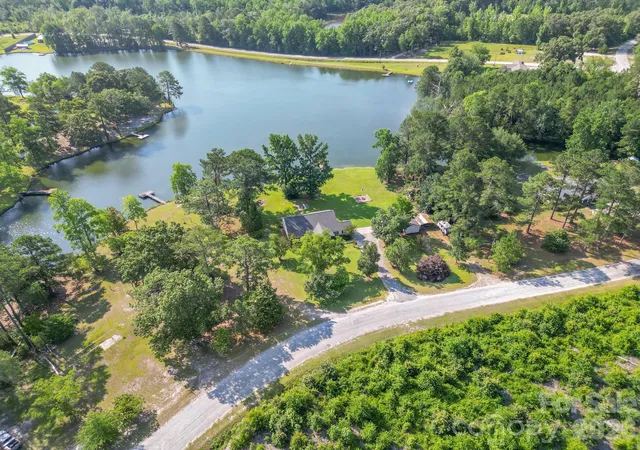 3rd image of 1240 Ponderosa Dr, Cassatt, SC 29032 | MLS# 4392472