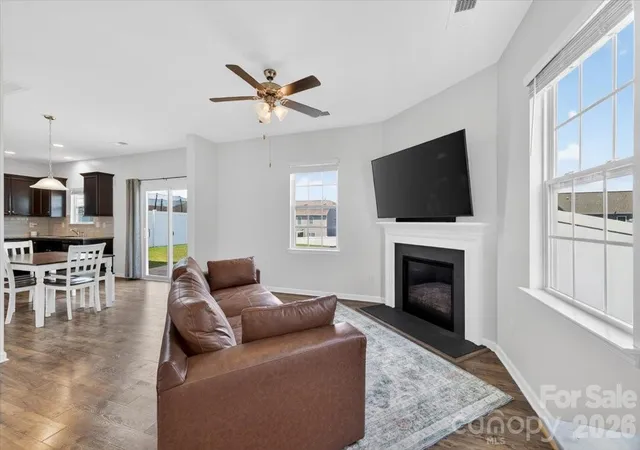 Photo 4 of Single family home for sale at 157 Kingsway Dr, Mooresville, NC 28115 | MLS# 4392473 | Listing updated on 2026-09-07
