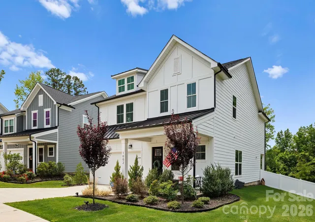 Homes for sale in Matthews, NC | 1002 Parkes St, Matthews, NC 28105 | MLS# 4392484