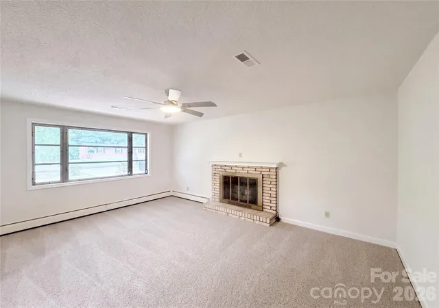 Photo 3 of Single family home for sale at 1580 W Cloaninger Ave, Statesville, NC 28625 | MLS# 4392487 | Listing updated on 2026-10-12
