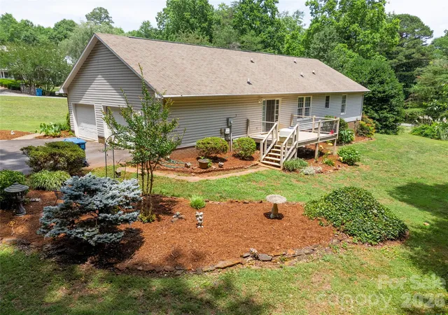 4th image of 1724 Wellington Ave, Newton, NC 28658 | MLS# 4392488