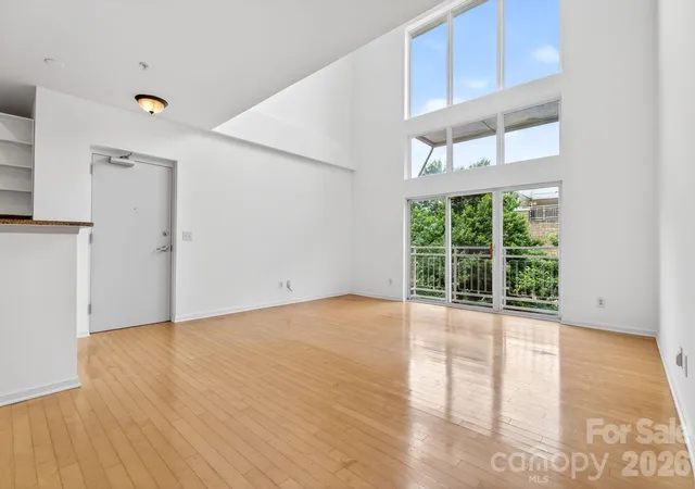 5th image of 649 Raphael Pl, Charlotte, NC 28205 | MLS# 4392516