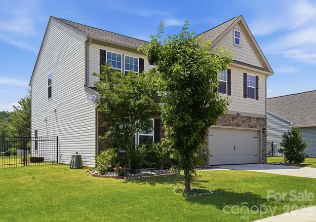 4th image of 2018 Creeks Landing Dr, Monroe, NC 28110 | MLS# 4392529
