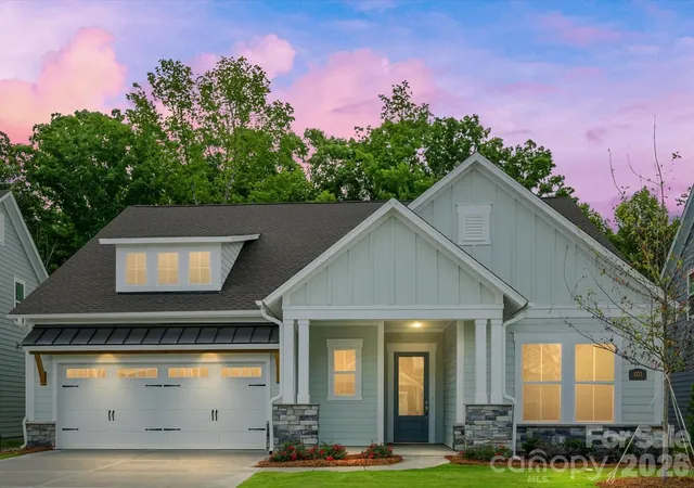 Photo 1 of Single family home for sale at 1133 Pastoral Pl, Waxhaw, NC 28173 | MLS# 4392531 | Listing updated on 2026-08-19