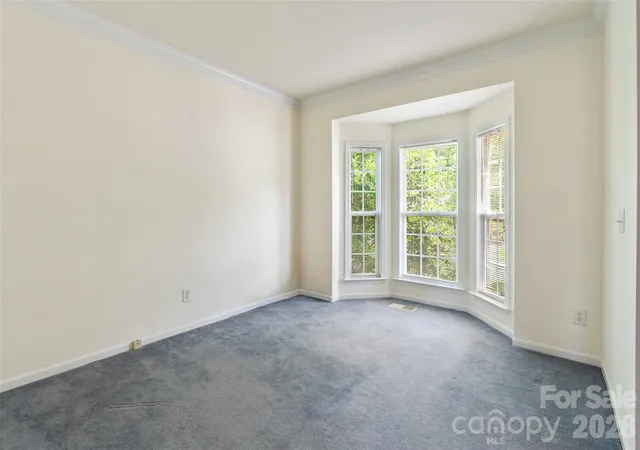 Photo 4 of Single family home for sale at 2725 Billings Park Dr, Charlotte, NC 28213 | MLS# 4392568 | Listing updated on 2026-09-30