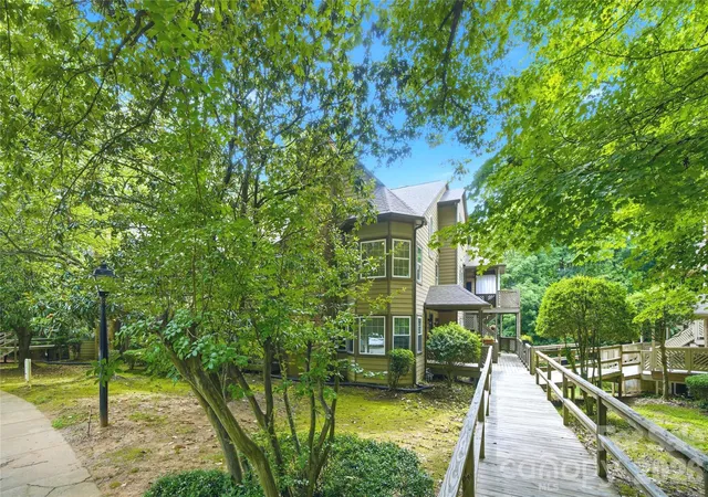 2nd image of 6150 Gray Gate Ln, Charlotte, NC 28210