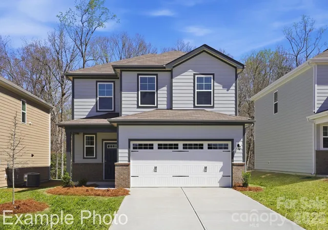 Homes for sale in Hickory, NC | 2949 31st Street Ln, Hickory, NC 28601 | MLS# 4392632