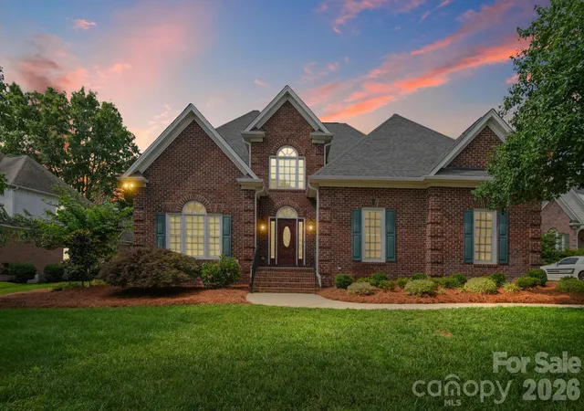 2nd image of 933 Allison Mews Pl Nw, Concord, NC 28027 | MLS# 4392633