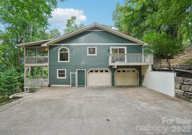 3rd image of 10 Chestnut Top Cir, Mills River, NC 28759 | MLS# 4392677