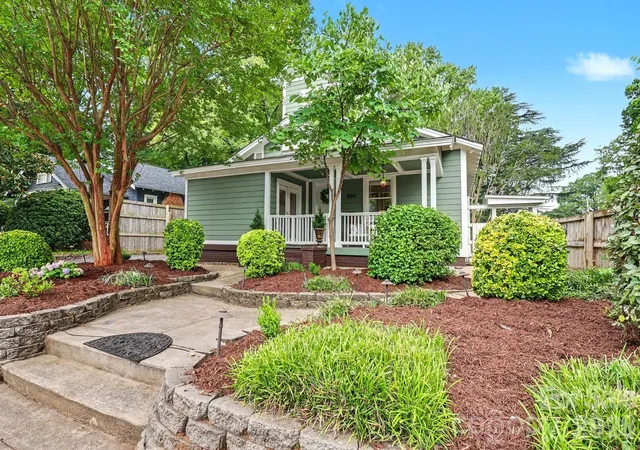 1st image of 904 36th St, Charlotte, NC 28205 | MLS# 4392678