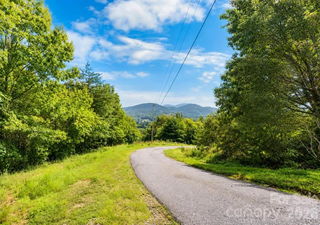 2nd image of 4223 Gouge Ave, Morganton, NC 28655 | MLS# 4392702