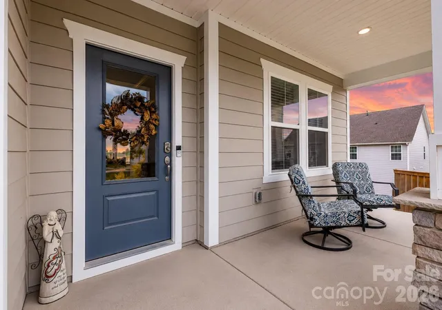 Photo 4 of Single family home for sale at 5120 Moselle Ave, Fort Mill, SC 29707 | MLS# 4392758 | Listing updated on 2026-08-26